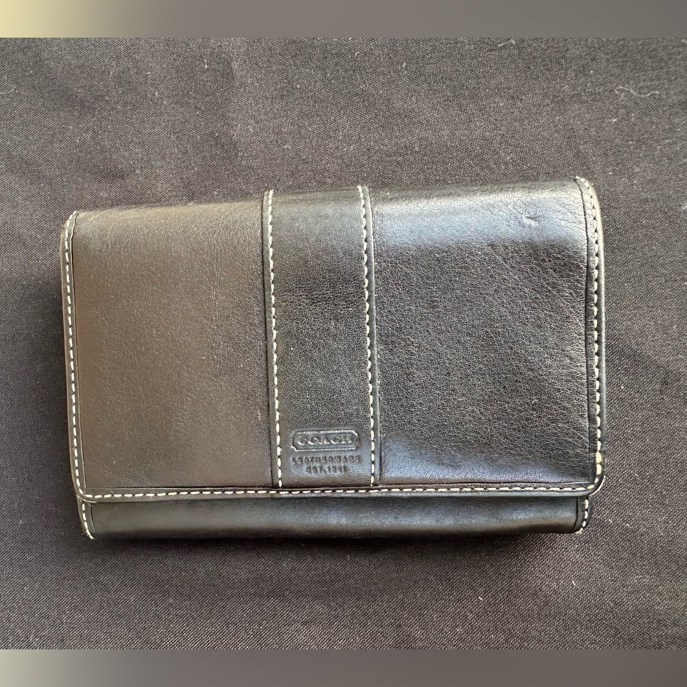 📞Coach Black Leather Hamptons Bifold Wallet 📞